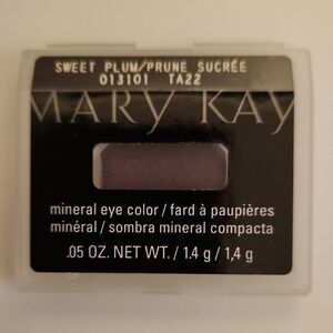Mary Kay Sweet Plum Mineral Eyeshadow